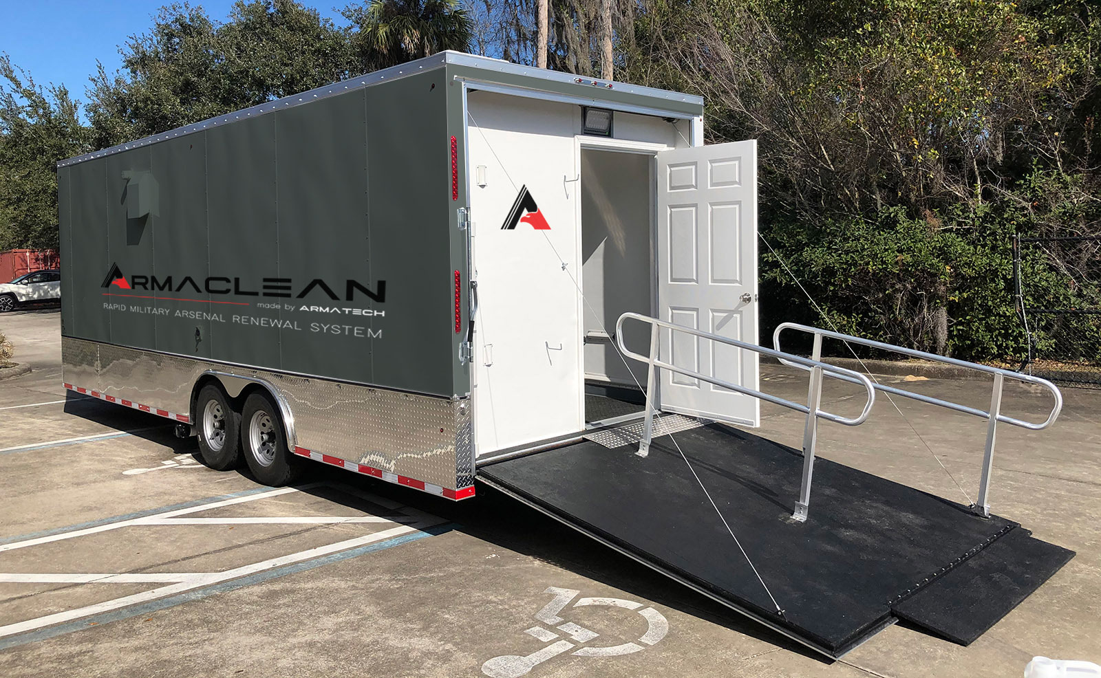 ArmaClean-equipped D.A.R.S. trailer with entry ramp deployed